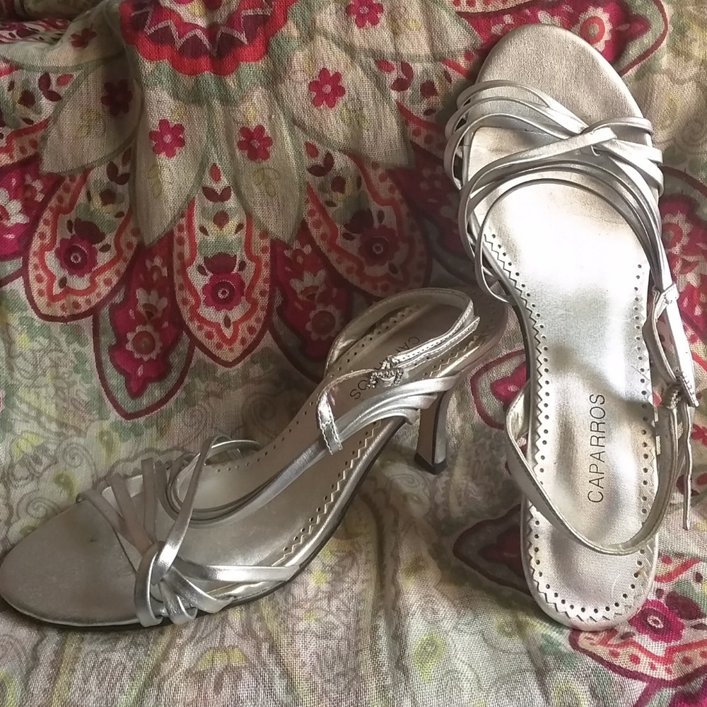 SILVER STRAPPY SANDALS by Caparros